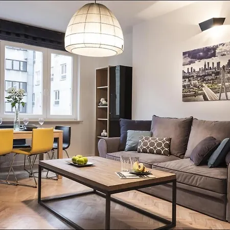 P&o Serviced Nowogrodzka