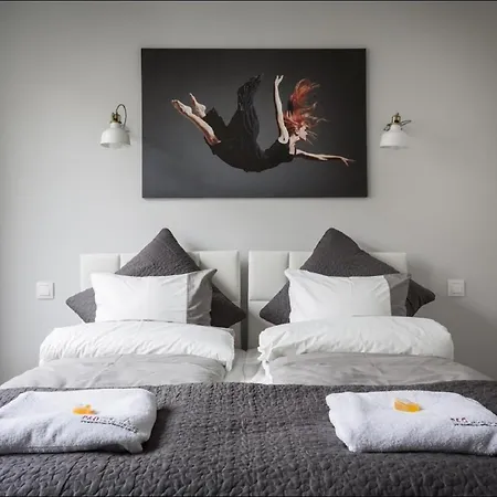 P&o Serviced Nowogrodzka * Varsóvia